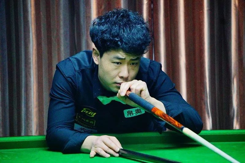 容的出场时 容的出场时