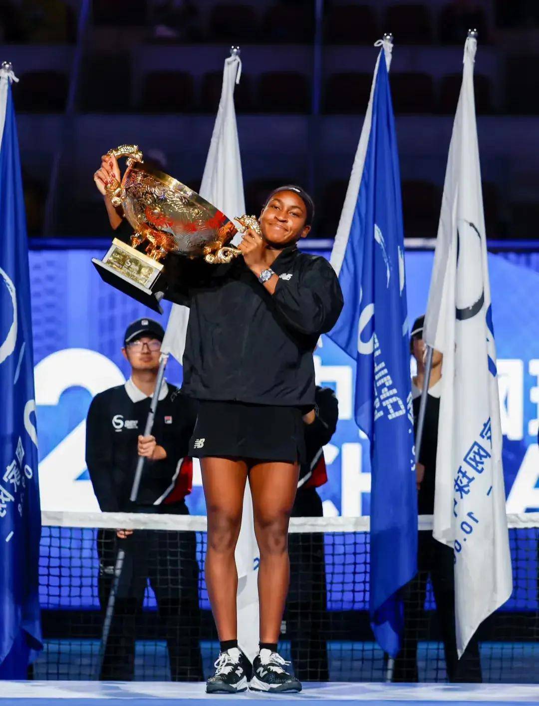 都能孕育出 都能孕育出